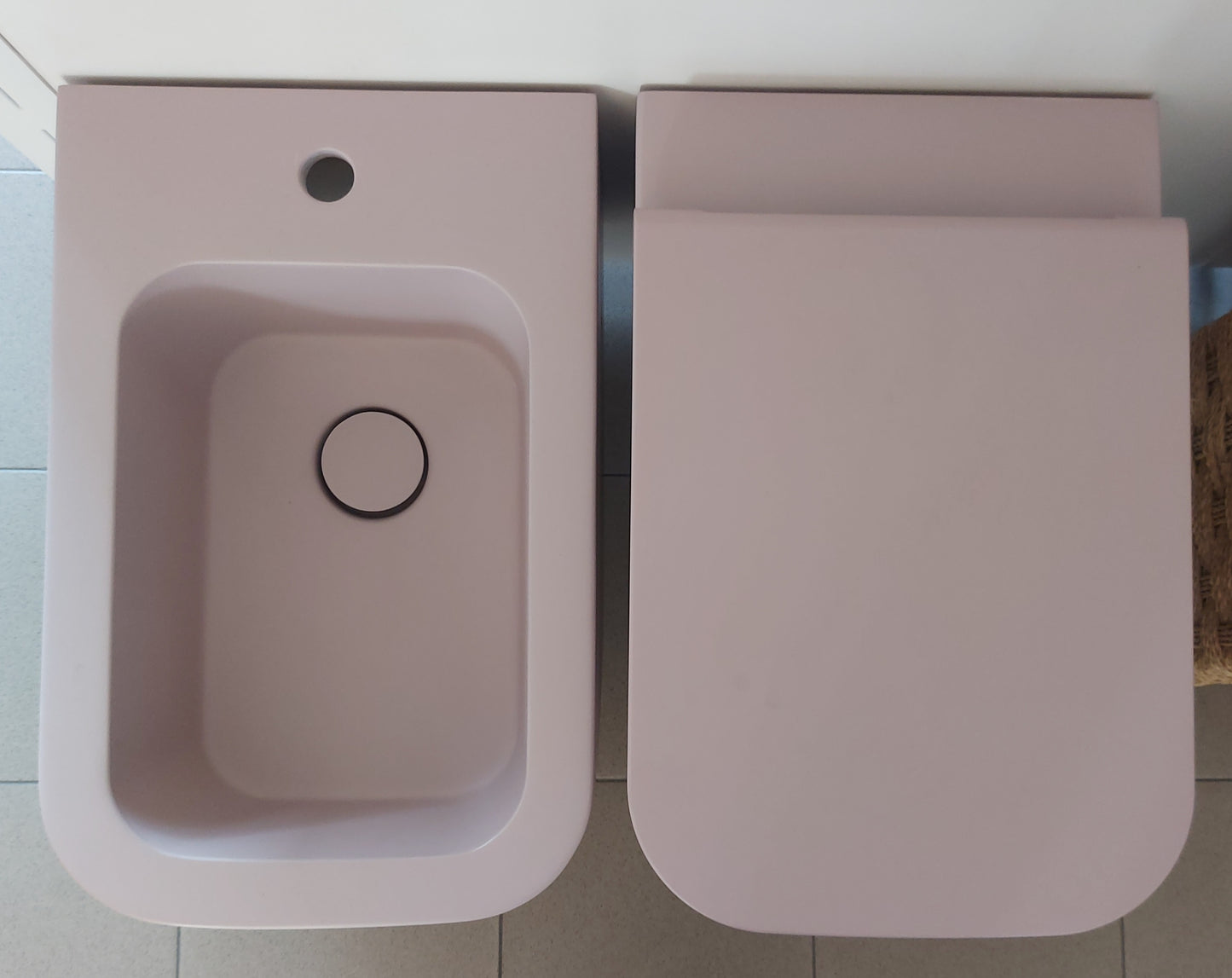 SANITARI SOSPESI A PARETE REVOLUTION SET WC-BIDET-COPRIWC CAMELIA-CAMPIONARIO-
